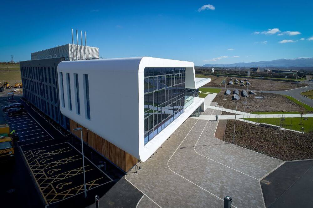 MENAI SCIENCE PARK_PLANT SCREENS+INTERNAL BLINDS_WALES_5STAR (160)