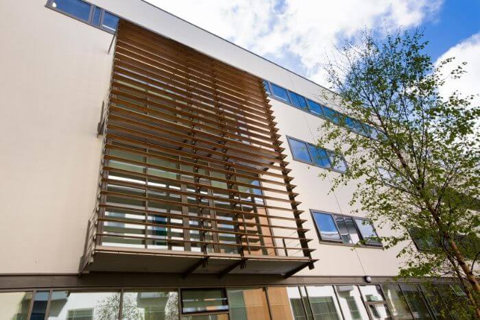 EX14447_2573_ENNISKILLEN_HOSPITAL_CORONA BRISE SOLEIL_STD_ENNISKILLEN_4STAR (19) v2.jpg