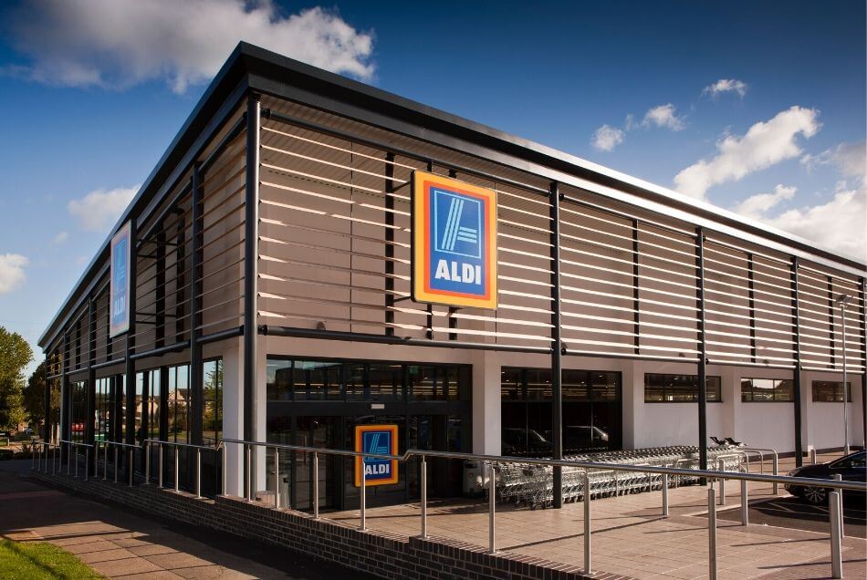 ALDI_RETAIL_CLIMATE FACADES - AURORA - ELLIPTICAL BLADE_STD_BEDFORD_4STAR (1).jpg
