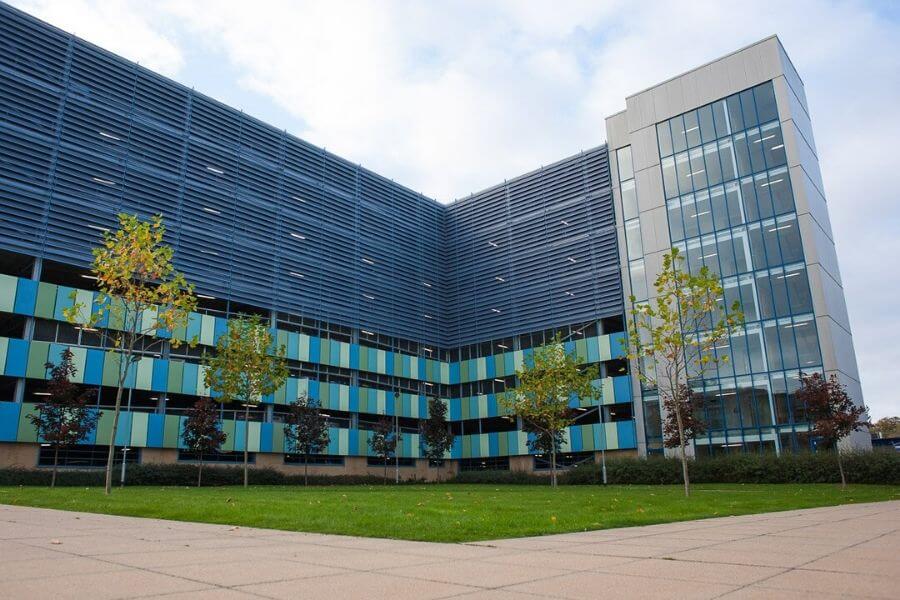 ADDENBROOKES MSCP_CAR PARK_ARCHITECTURAL FACADE_CAMBRIDGE_5STAR (11).jpg