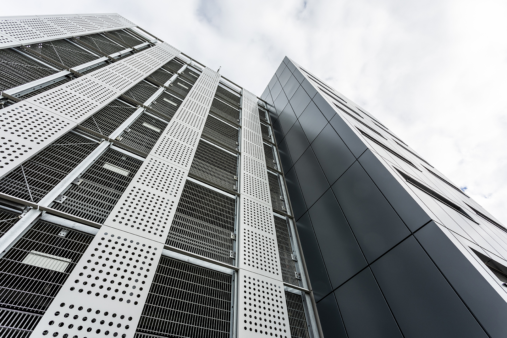 MILTON_KEYNES_MSCP_ARCHITECTURAL FACADE_4STAR (74)