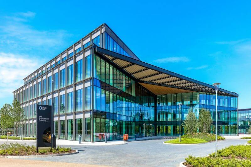 OXFORD SCIENCE PARK_BRISE SOLEIL_PRO_OXFORD_5STAR (4).jpg