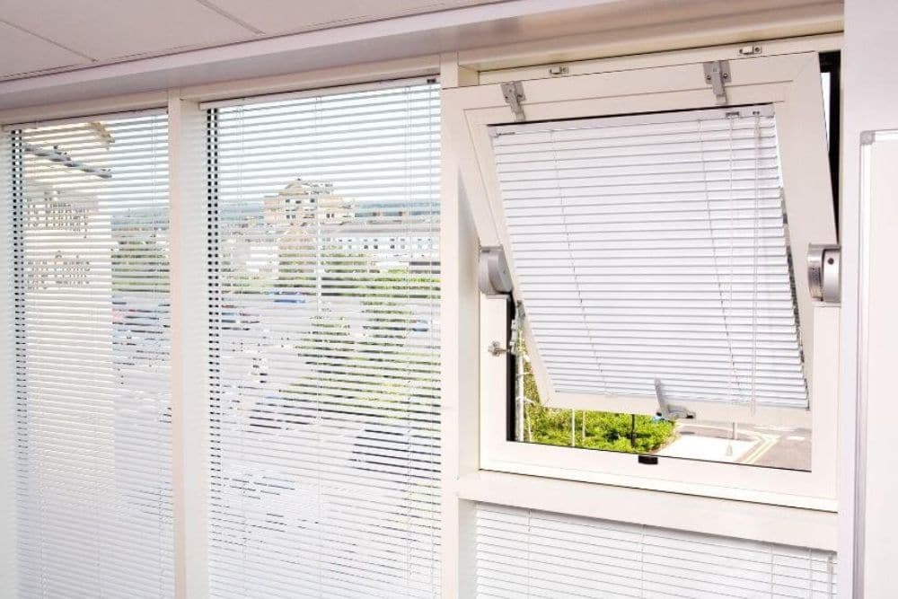 solaire venetian blinds-min solaire venetian blinds-min